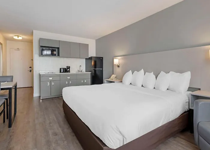 Mainstay Msp Airport - Mall Of America 3*