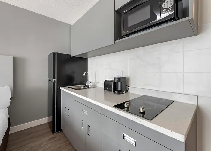 Mainstay Msp Airport - Mall Of America Hotel 3*